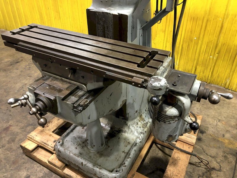 1 HP BRIDGEPORT VERTICAL KNEE RAM TYPE MILLING MACHINE MILL: STOCK 17276