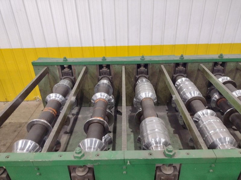 36" HI-RIB AG PANEL LINE: 14 STAND BRADBURY MODEL M2.548-14 ROLLFORMER &amp; AIRAM CUTOFF PRESS: YOBRO #26013
