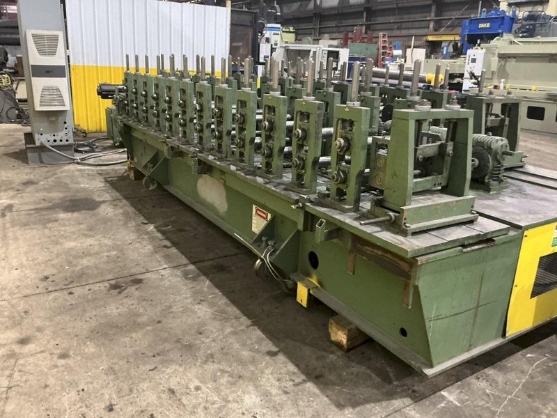 10 &amp; 12 STAND X 2" BRADBURY SIDE BY SIDE U JOINT DRIVE ROLLFORMER: YOBRO #24947