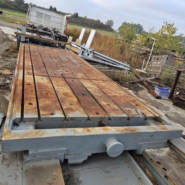 216&quot; X 72&quot; T-SLOTTED FLOOR PLATE. STOCK # 0993325.