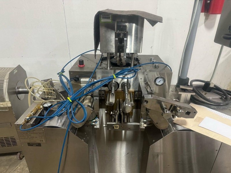 Complete Gel Cap Manufacturing Line – Includes Gel Cap Former, Extractor, Dryer, Polisher &amp; More