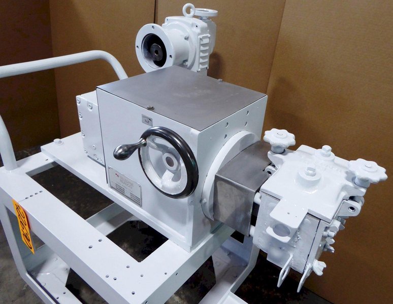 Teledyne Readco Laboratory Mixer Model 107673, 1 Quart Capacity, Stainless