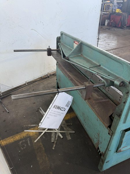 52" x 16GA WYSONG MODEL H52 HYDRAULIC SHEAR. STOCK # 1004224.