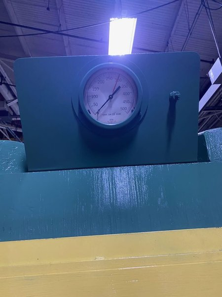 200 Ton &quot;Down Acting&quot; Hydraulic Hobbing Press
