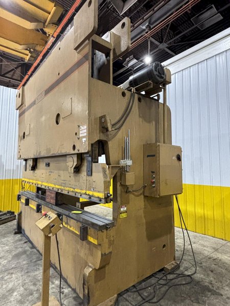 325 TON X 12' STANDARD INDUSTRIAL HYDRAULIC PRESS BRAKE NEW 2003 FLOOR STANDING NO PIT: YOBRO #23963