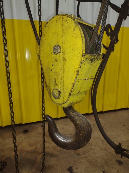 5 TON 10,000 LBS BOBCAT POWER CABLE HOIST WITH TROLLEY: STOCK #18939