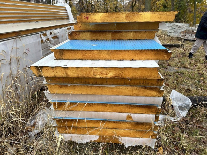 36&quot; CF SERIES-VERTICAL DOUBLE SIDED INSULATED WALL PANELS. STOCK # 1056122