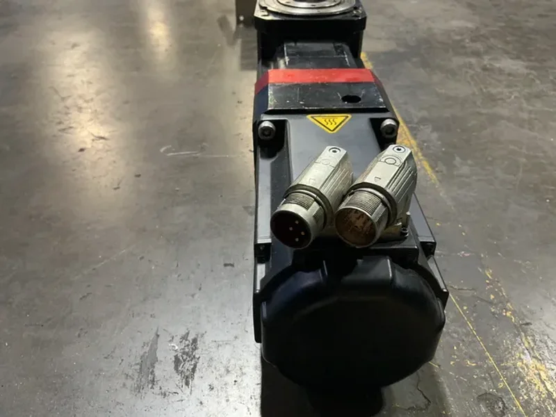 Kollmorgen  Pm Servomotor W/ Micron Gearhead - Akm52k-ancndb00