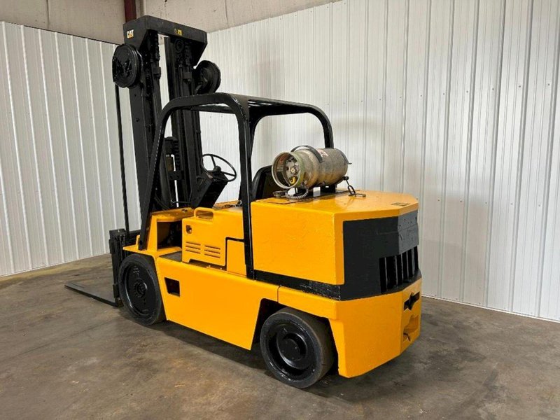 15,000 LBS CATERPILLAR MODEL #T150D LP GAS FORKLIFT: YOBRO #25876