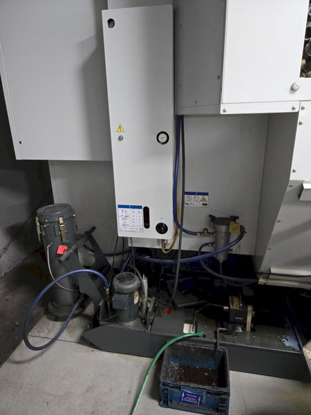 2019 Haas UMC-1000 5-Axis CNC Vertical Machining Center For Sale