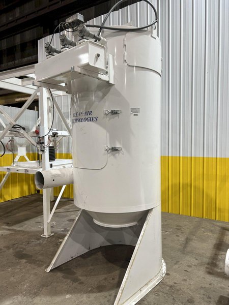 40 HP x 4 STATION CLEAN AIR TECHNOLOGIES / EUROVAC INDUSTRIAL TRANSIT &amp; BUS CENTRAL VACUUM SYSTEM: STOCK #19901