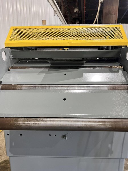 32" X .125" MINSTER MODEL #MEF5-32S SERVO FEED WITH COE MODEL BG-2 CONTROL: YOBRO #24235