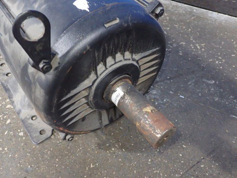 WEG 15 HP MOTOR  -  01518ET3ERS254T