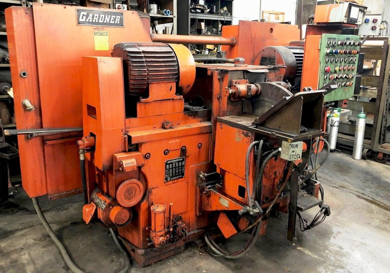 Gardner Horizontal Double Disc Grinder Model SDG 223
