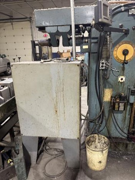 70" X 18" HECKERT MODEL #FU-400E UNIVERSAL MILL, WITH FANUC MOTOR: YOBRO #25329
