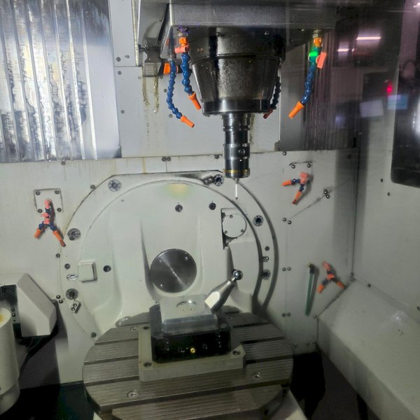 Doosan DVF-5000 5-Axis CNC Vertical Machining Center – 2020 Mill