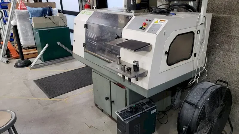 2011 MAKINO 1610L | CNC Machines