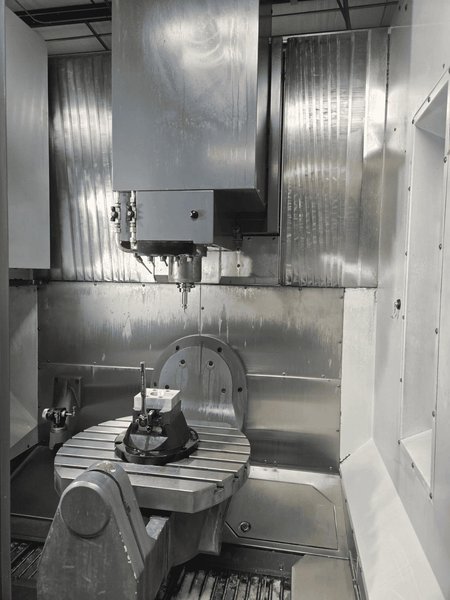 Haas UMC-750 5-Axis CNC Universal Machining Center – 12,000 RPM, 40 ATC, TSC, HSM Mill