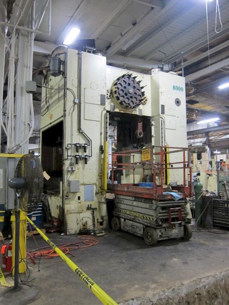 800-TON DANLY 4-POINT STRAIGHT-SIDE STAMPING PRESS. STOCK # 0990925