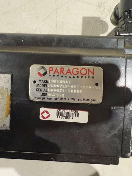 INDRAMAT MHD071B-061-PP0-UN SERVO MOTORS USED