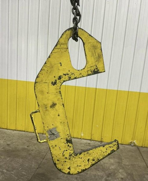 4000 LBS ICH C-HOOK CRANE COIL LIFT. STOCK # 0540126