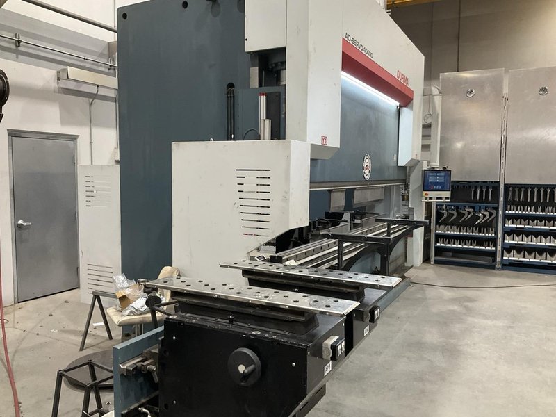 440 Ton x 13′ Durma  AD-Servo 40400 CNC Press Brake, 2022 – 6 Axis Back Gauge, CNC Crowning, Hydraulic Top &amp; Bottom Clamping