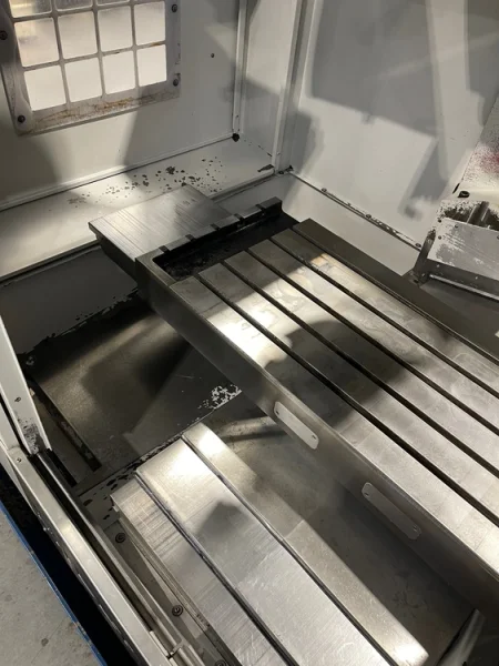 MILLTRONICS VM20 CNC Vertical Machining Center 2011’ 15K USA #6898