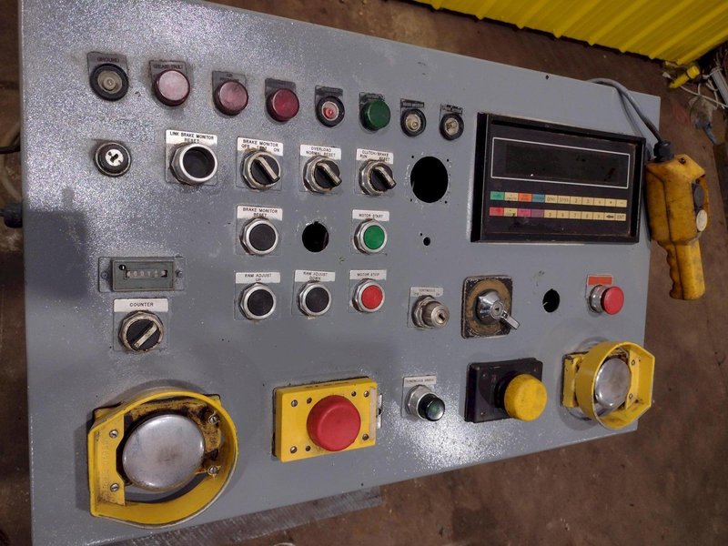 24" COOPER-WEYMOUTH MODEL MAX-II SERVO FEEDER &amp; CONTROLS: STOCK #18171