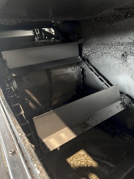 MOSNIC RD3C-112A CHIP CONVEYOR (2018). STOCK # 0776525.