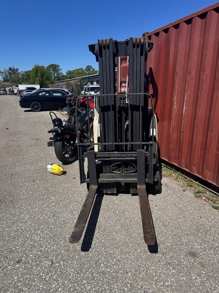 4,000 lb Crown RC5545-40 Stand Up Docker Forklift, 2012