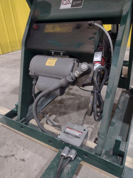 3800 LBS X 60" X 42" SOUTHWORTH MODEL #LS4-36 HYDRAULIC SCISSOR LIFT TABLE WITH ROLLER TOP, 110 VOLT: STOCK #20887