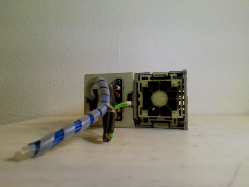 MITSUBISHI FR-E529-0.75K