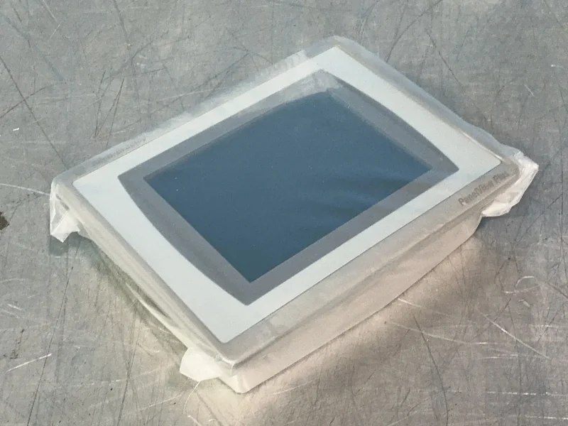 ALLEN-BRADLEY PANELVIEW PLUS 7 OPERATOR PANEL  -  2711P-T7C21D8S