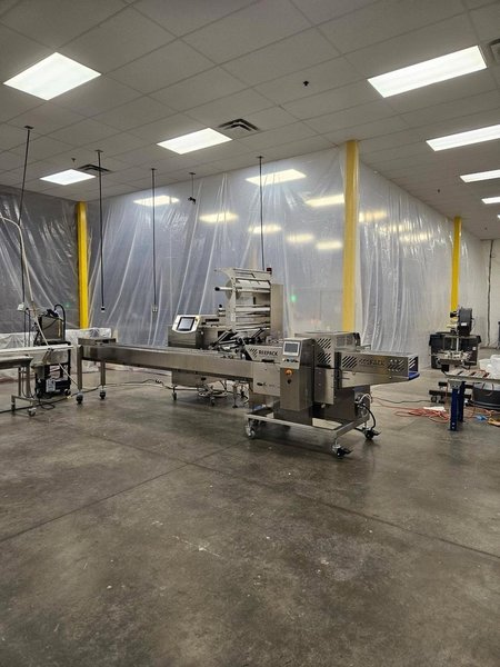 Reepack ReeFlow 50 Flow Stainless Steel Wrap Machine, 2021 – Right Hand Version, 2-Up