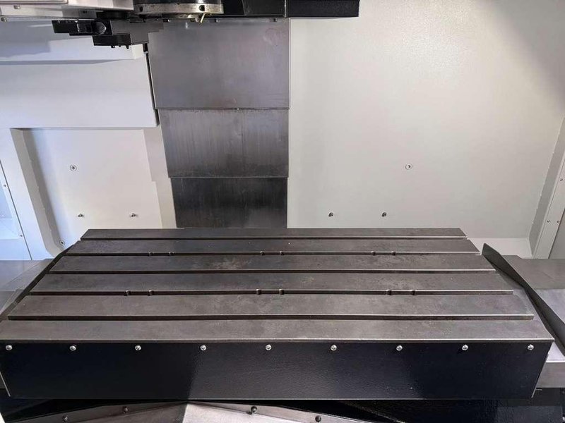Mazak VCN 510C-II CNC Vertical Machining Center – Mill