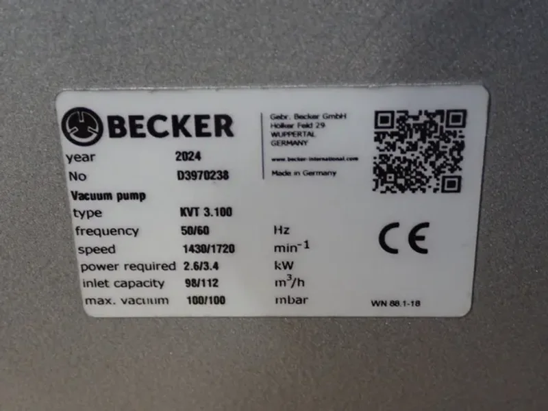BECKER 98/112 M^3/H VACUUM PUMP  -  KVT 3.100