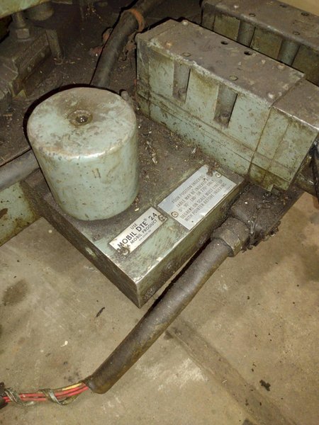 48&quot; X 72&quot; T-SLOTTED POWERED ROTARY TABLE: STOCK #19474