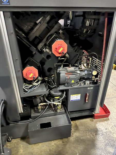 Hwacheon T2-2T SMC Used Twin Spindle Twin Turret CNC Lathe For Sale - 2013