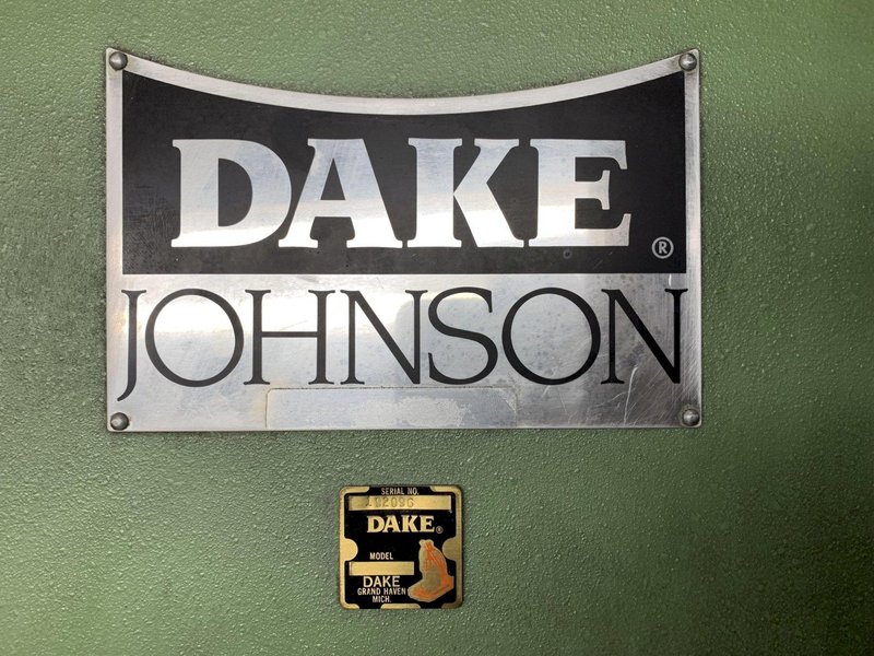 Dake V-16 Vertical Band Saw