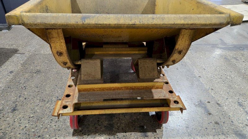 WRIGHT SELF DUMPING HOPPER USED