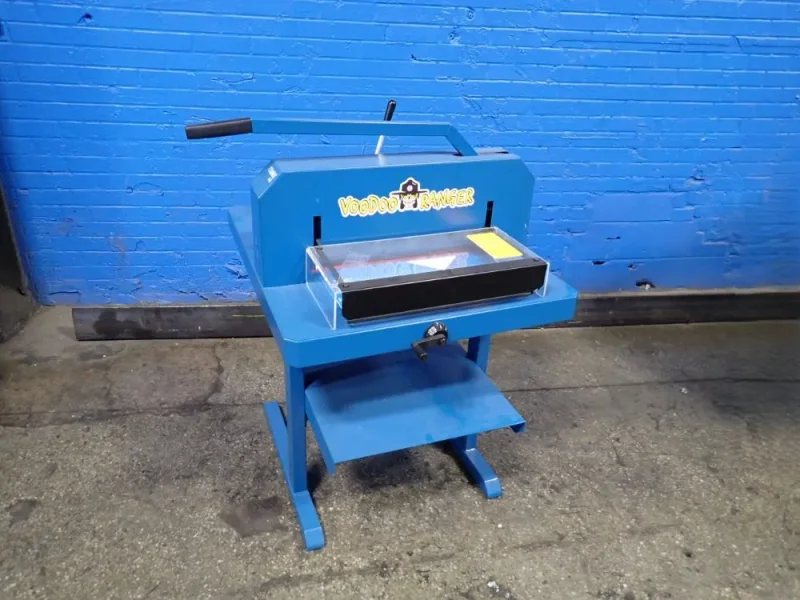 DAHLE 18" X 19" PAPER GUILLOTINE  -  848