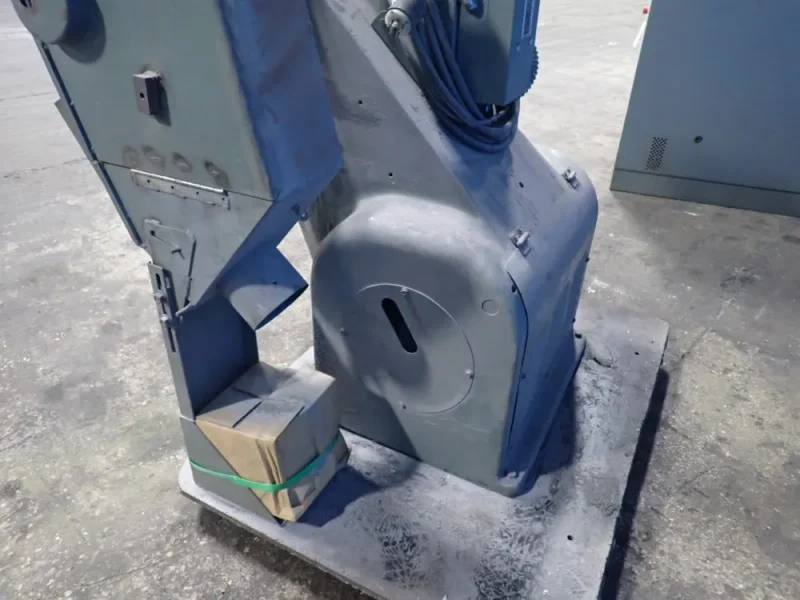 HAMMOND PEDESTAL GRINDER