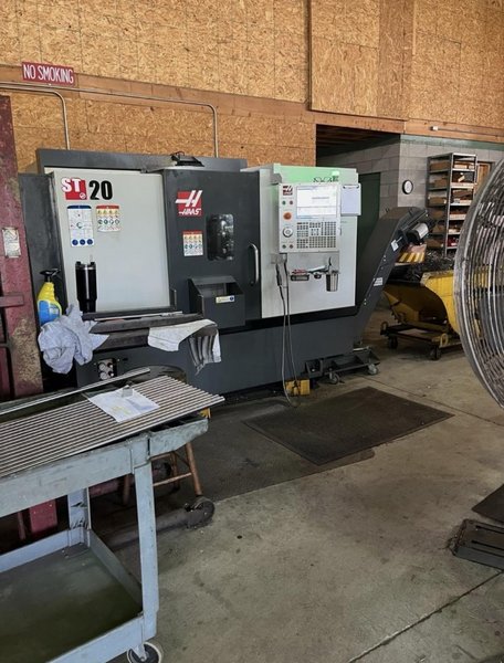 Haas ST-20 CNC Lathe, 2023 – Bar Feeder, Tool Presetter, Parts Catcher, Tailstock