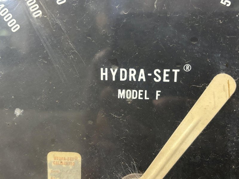 100,000 LBS HYDRA-SET MODEL F LOAD POSITIONER: STOCK #23173