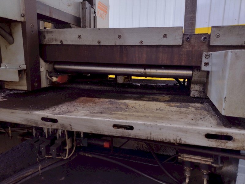 16" X 16" KASTO HBA-420 AUTOMATIC DUAL POST HORIZONTAL BANDSAW: STOCK #10616