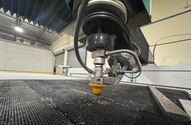 2021 Flow Mach 200 Waterjet Cutting System (#5857)