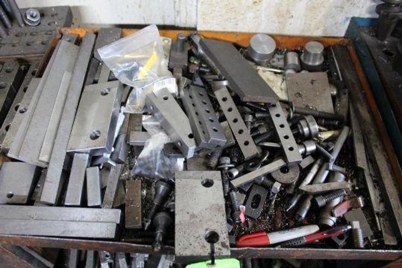 2.5&quot; DEVLIEG 2B-36 SPIRAMATIC HORIZONTAL BORING MILL W/ TOOLING. STOCK # 0881425