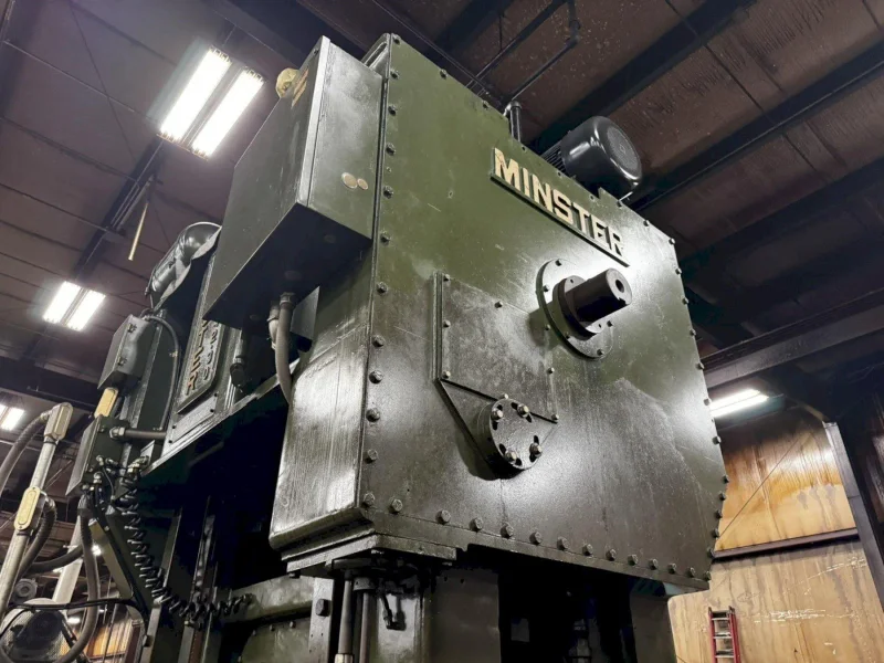 150 TON MINSTER E2-150-42-30 HEVI-STAMPER STRAIGHT SIDE PRESS: YOBRO #23911