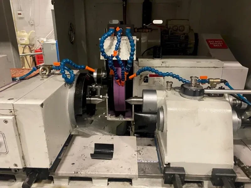 SUPERTEC 13" SWING G32P-50CNC Used CNC OD Grinder   -  G32P-50CNC