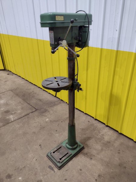 17" CENTRAL MACHINERY MODEL #T-6725 SINGLE SPINDLE DRILL PRESS: STOCK #20284